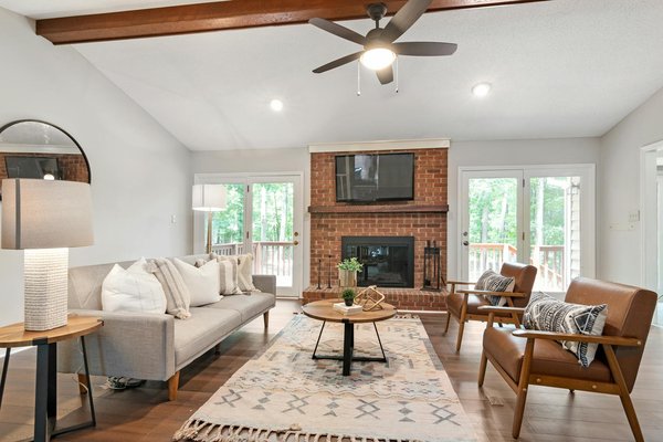 Votre Guide Complet pour un Entretien Efficace de Piscine Personnalisée et une Eau Éclatante